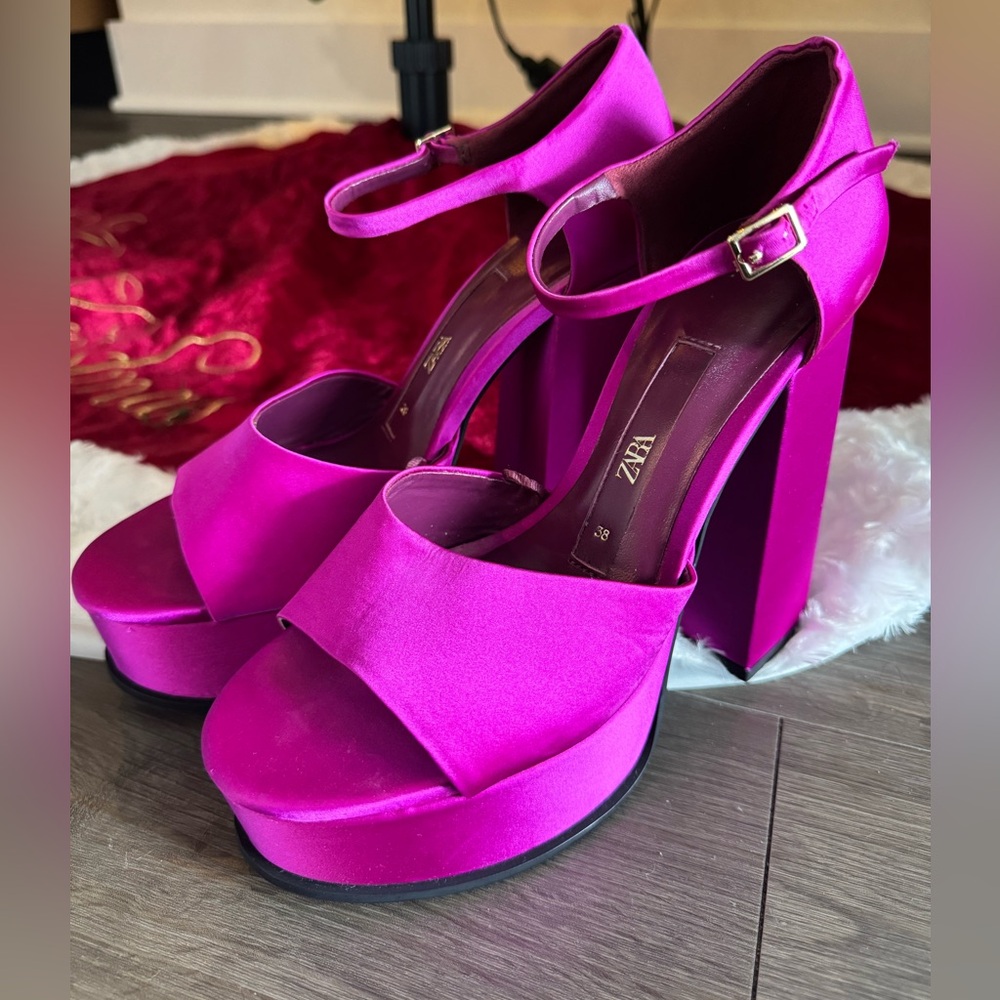 Zara High Heels 
Size 38